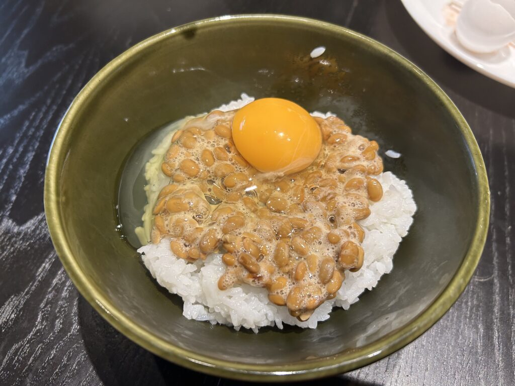 納豆卵ご飯